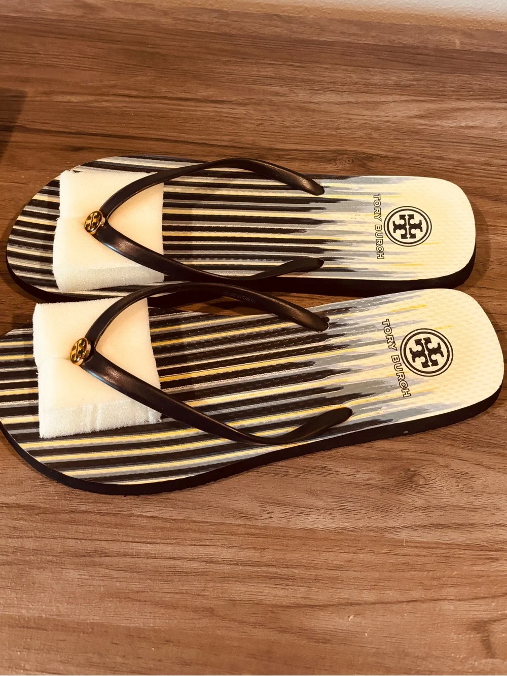 TORY BURCH Navy Cascade Flip Flop 11 M Summer Spring Beach Pool Vacation Resort